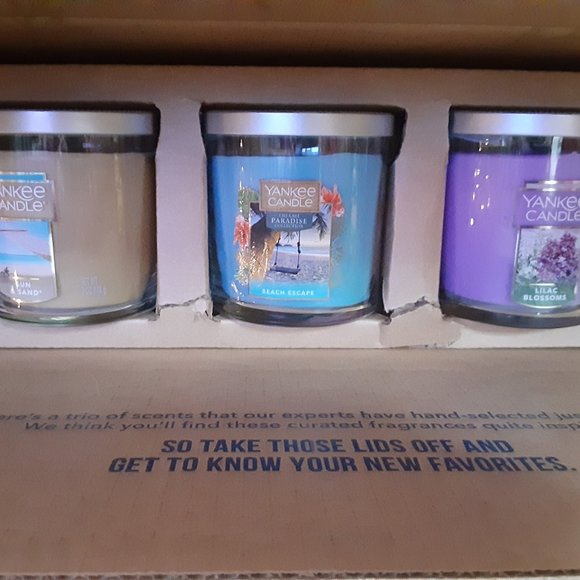 🔥YANKEE CANDLE THREE 4.3 OZ CANDLES - Picture 2 of 6
